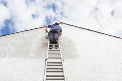 Peinture extérieure à Casterets — façades et ravalement